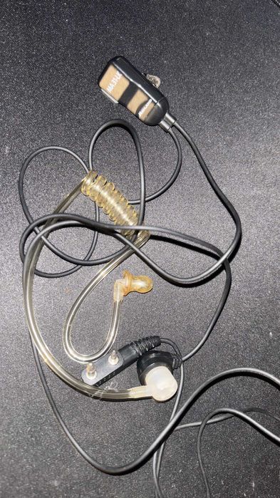 Auricular Midland MA‑31‑LK – PTT – Para rádios PMR