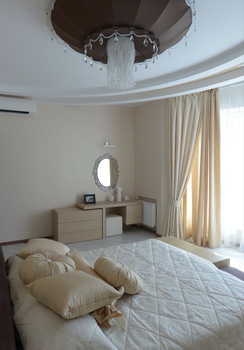 Apartment in Kyiv - View 4