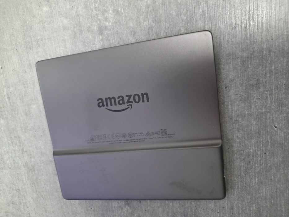 Kindle Oasis 9 покоління. 7 дюйм. 8гб. Всі формати. FB2. Українська