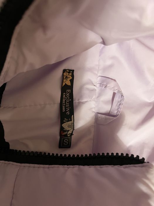 Жіноча куртка весняна