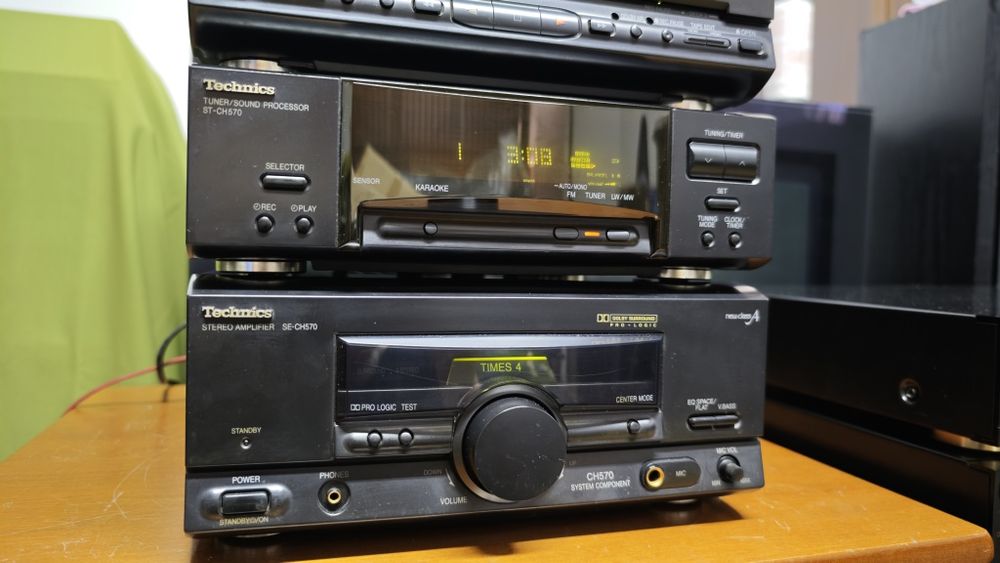 Mini sistema som Technics CH570
