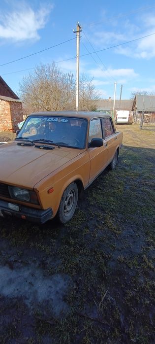 Продам ВАЗ 2105 !