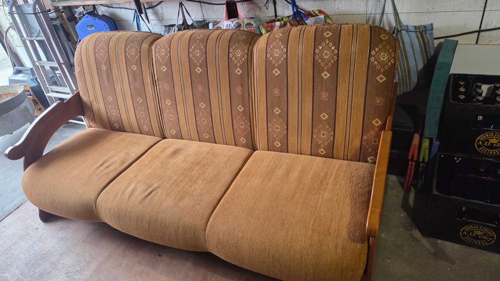 Wersalka z Dwoma Fotelami