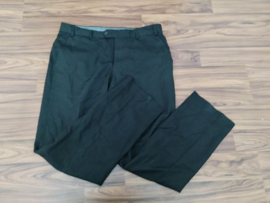 Zestaw spodni garniturowych około 17sztuk