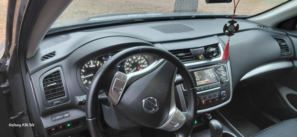 Продам Ніссан Алтіма