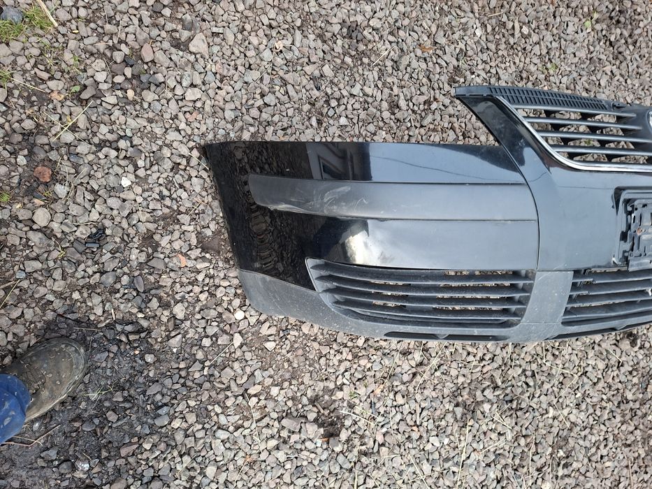 Volkswagen Passat b5 fl zderzak przód kompletny lc9z