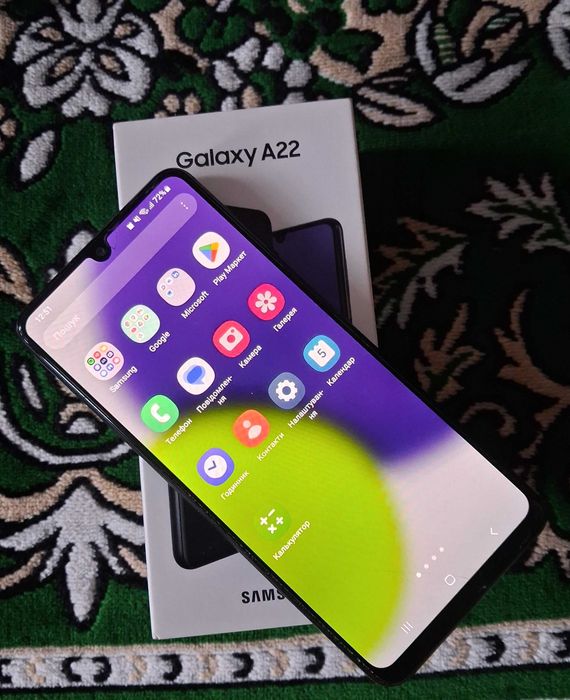 Продам смартфон Самсунг А 22.