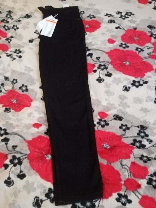 Джинси мом. ціна 500 грн