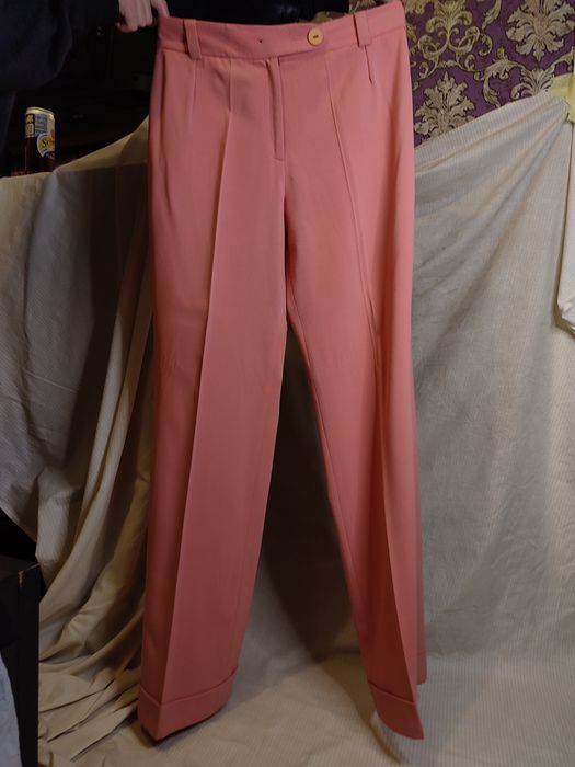 костюм бежевий двійка