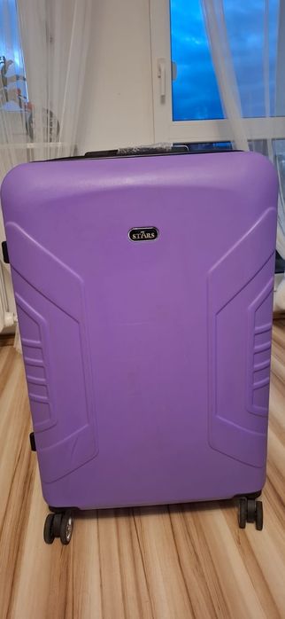 Walizka Kolor Fioletowy