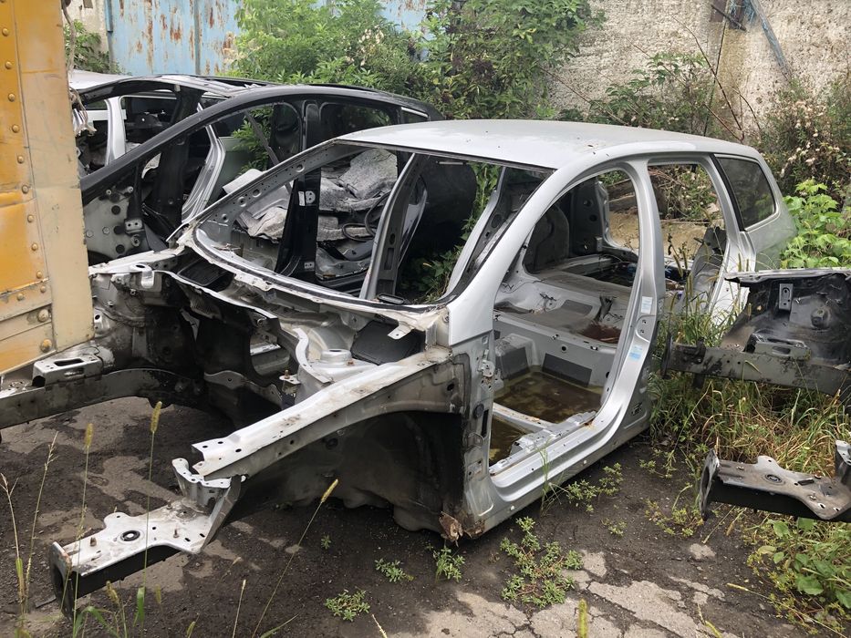 Кузов Четверть Пежо Партнер Ситроен Берлинго Пежо 3008 5008 Пассат Б6