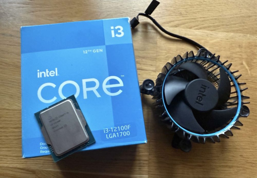 Процессор i3 12100f