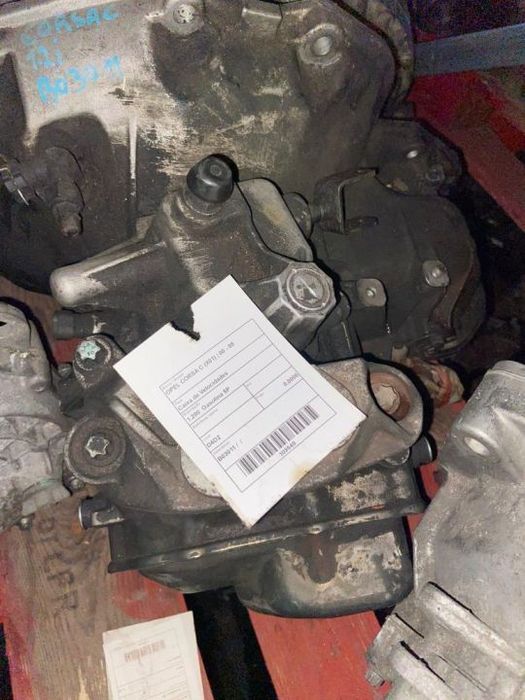 CAIXA VELOCIDADES OPEL CORSA C 1.2i / 24441549