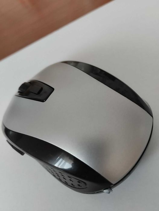 Бездротова мишка Wireless Mouse в чудовому стані