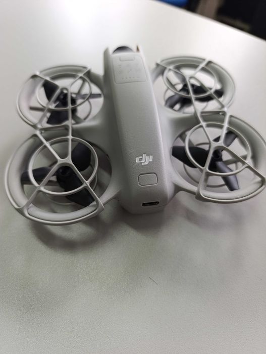 Drone DJI Neo 138g