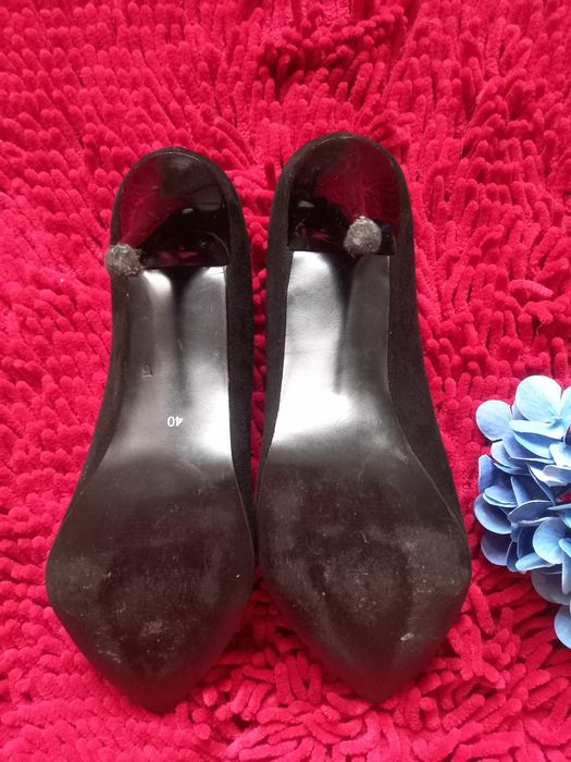 Buty szpilki czarne DL 40, 39 lakierki zamsz boho, must have