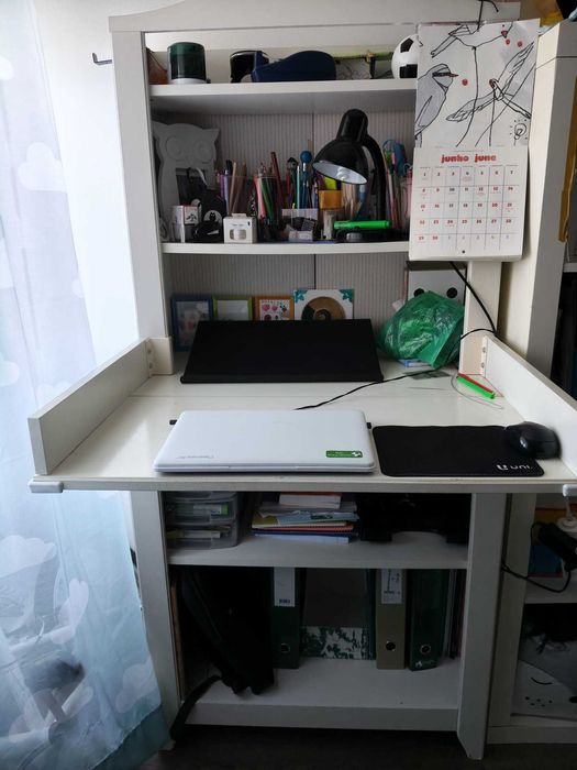 Secretária de criança IKEA modelo Smagora