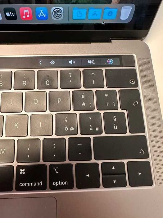 Apple MacBook Pro 13 2019, 256GB SSD 8GB Ram Bateria 100% praticamente nunca usado