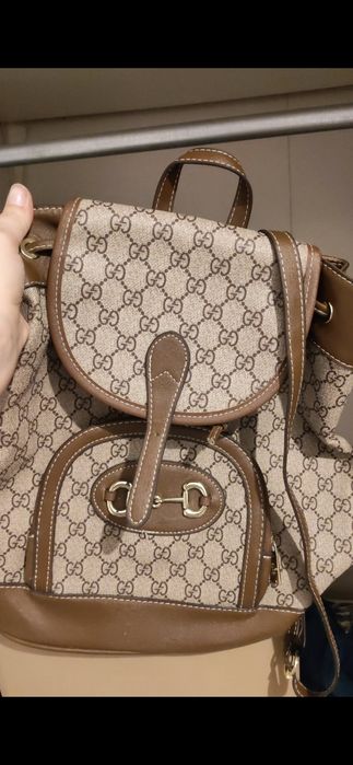 Mochila GUCCI nova