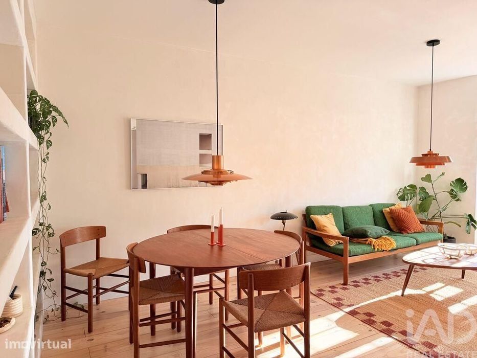 Apartamento T2 em Misericórdia de 62,2 m2