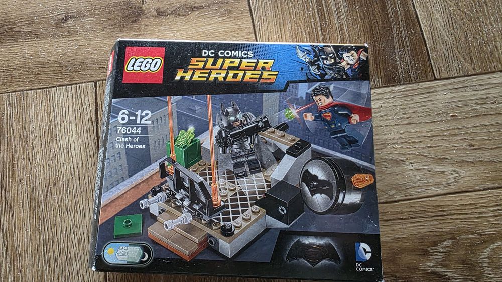 LEGO 76044 Batman vs Superman