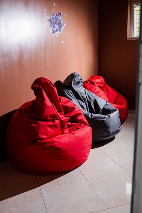 Мішки плащівка оксфорд 1800 грн
Гігант 160/120 розмір
9 штук