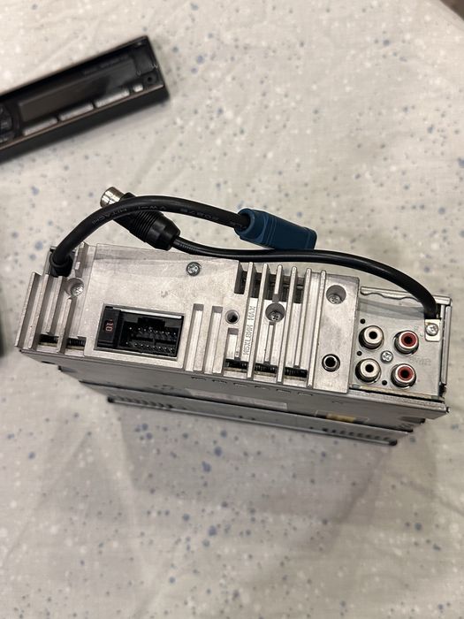 Radio samochodowe Alpine CDE-112Ri