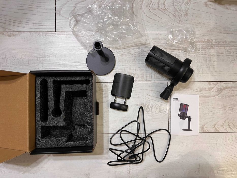 Мікрофон студійний ME6S конденсаторний USB з підсвічуванням, підставка