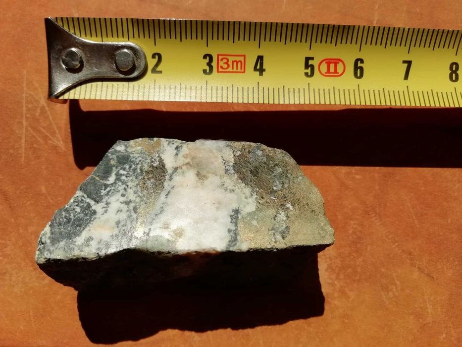 Minerały Chalkopiryt Ciechanowice szlifowany