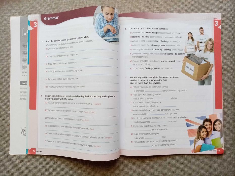 Caderno de atividades Inglês 9º ano- "Udare 9"