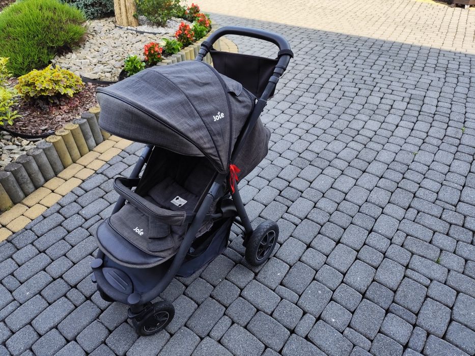 Wózek spacerowy Jole Joie