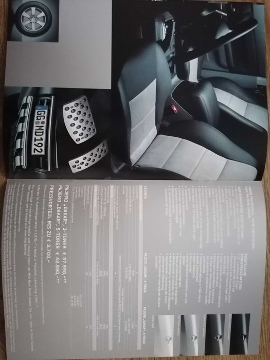 Prospekt Mitsubishi Pajero “Dakar”