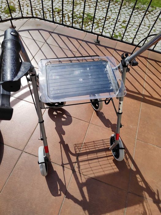 Chodzik dla osoby starszej/mającej trudności z poruszaniem