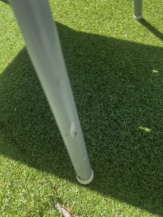 Banheira para bebé, berco com colchao, e cadeirinha alimentacao