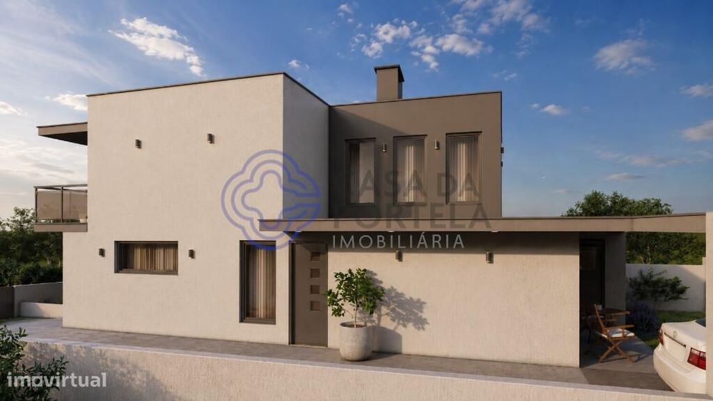 Moradia T3 independente com garagem na A-da-Gorda