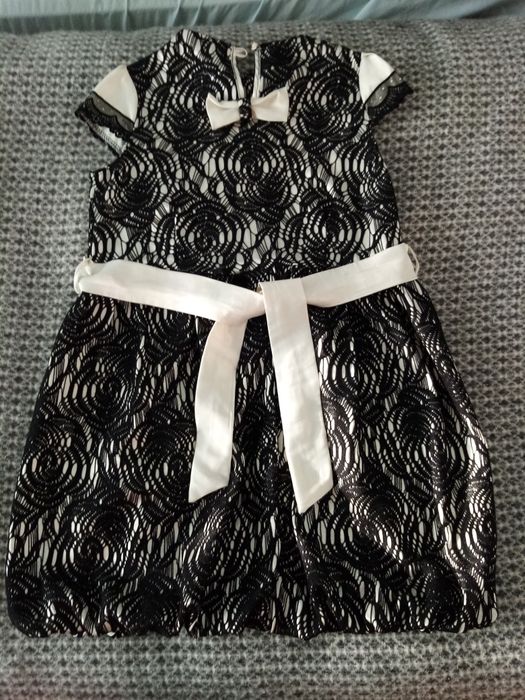 Плаття нарядні для дівчаток