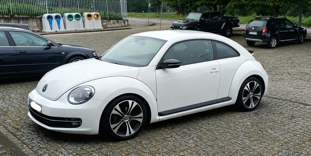 VW Beetle coupe 1.2 TSI troca retoma