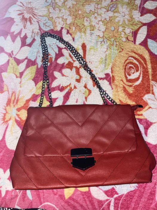 Сумка жіноча в хорошому стані