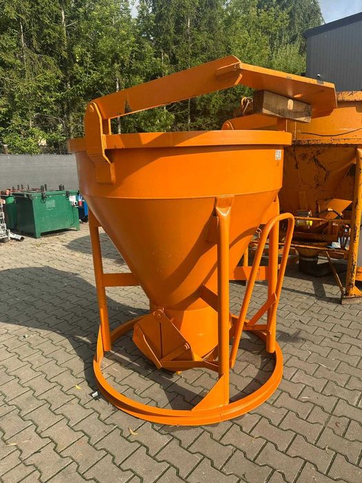 Zbiornik pojemnik dźwigowy betonu Niemiecki HMT 1000L Centralny Nr47