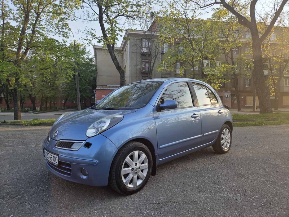 Продам Nissan mikra