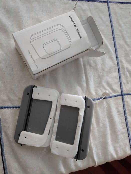 Aspirador de janelas magnético