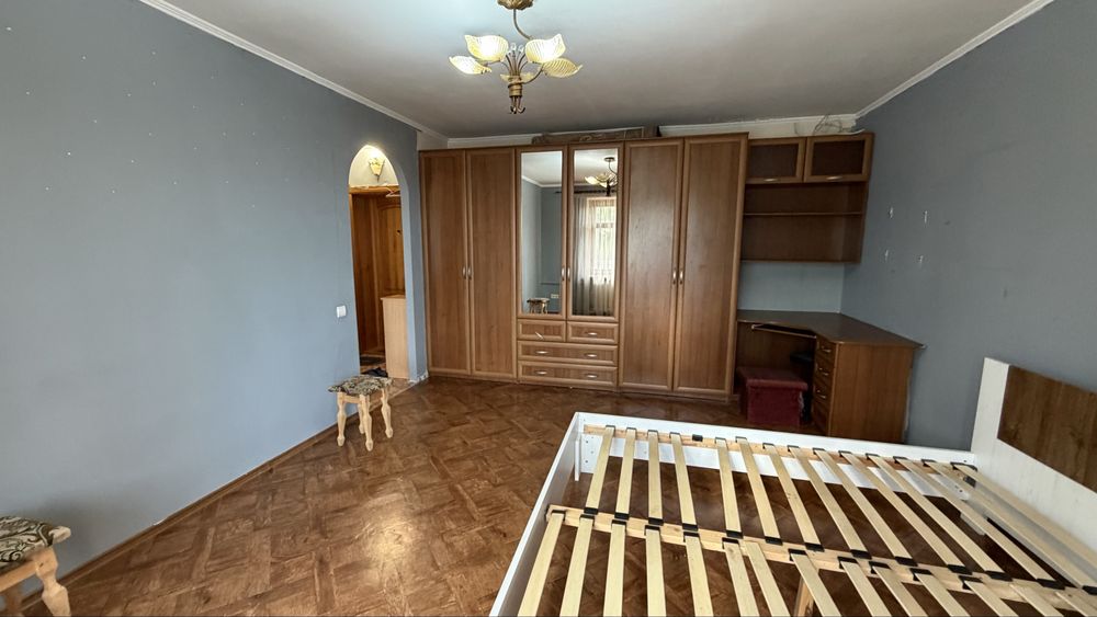 Продаж 1 кімнатноі квартири  центр Коцюбинське