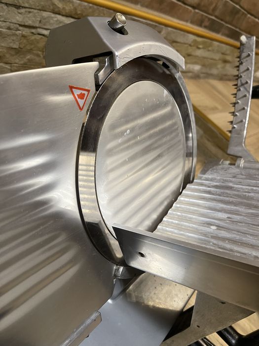 Професійний слайсер HKN-HM220 HURAKAN