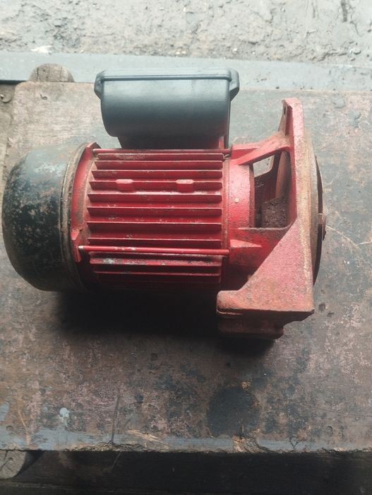 Мотор насосної станції