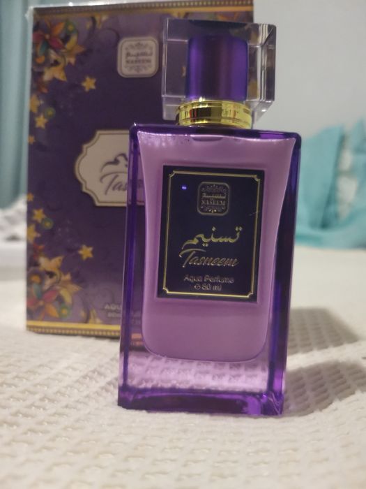 Wodny arabski perfum Naseem Tasneem