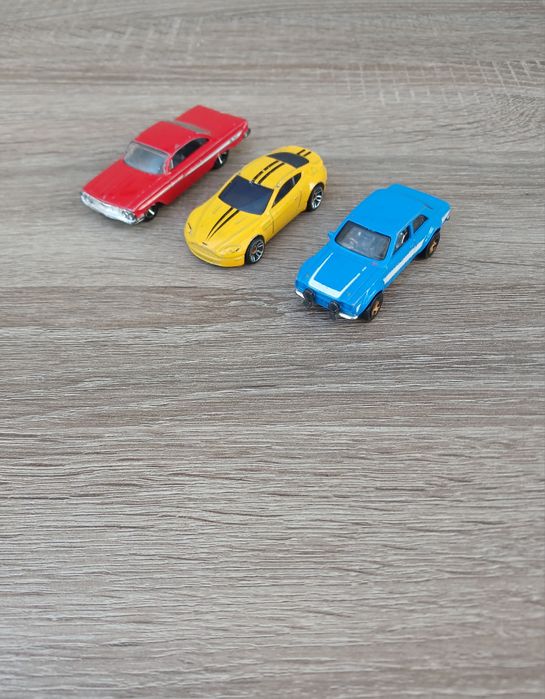 Машинки Hot Wheels 3 шт.