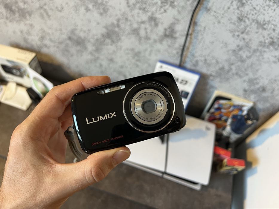 Фотоаппарат Panasonic Lumix DMC-S1 12.1 Мп