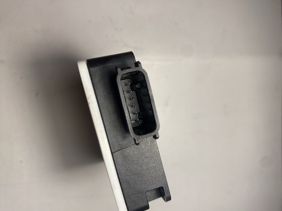 Радар дистанції Mercedes GLS GLE GLA E-CLASS S-CLASS 2012-2023 USA
