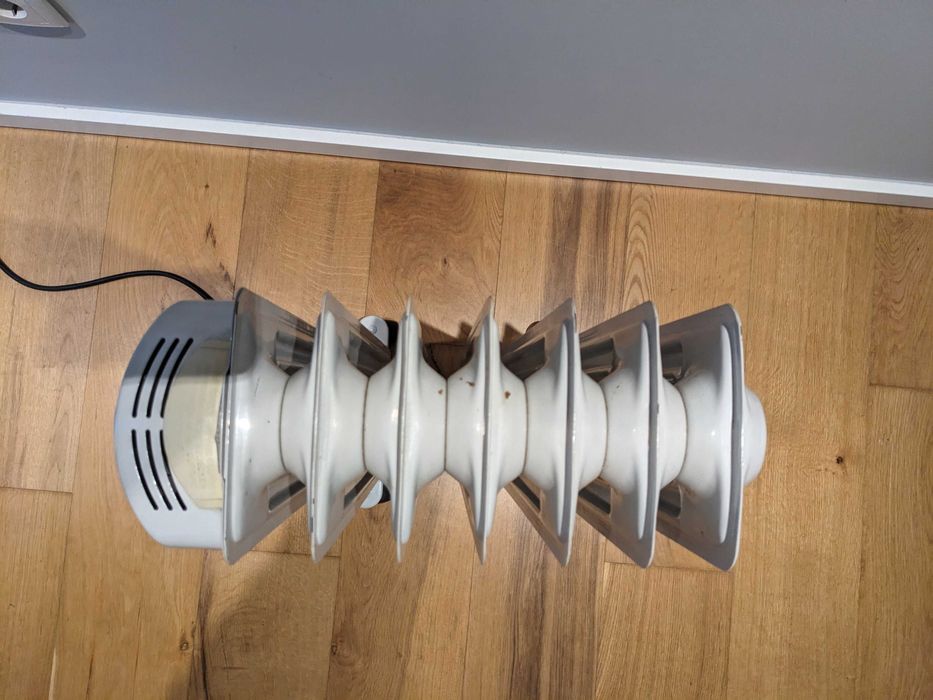Radiador Portátil a Óleo