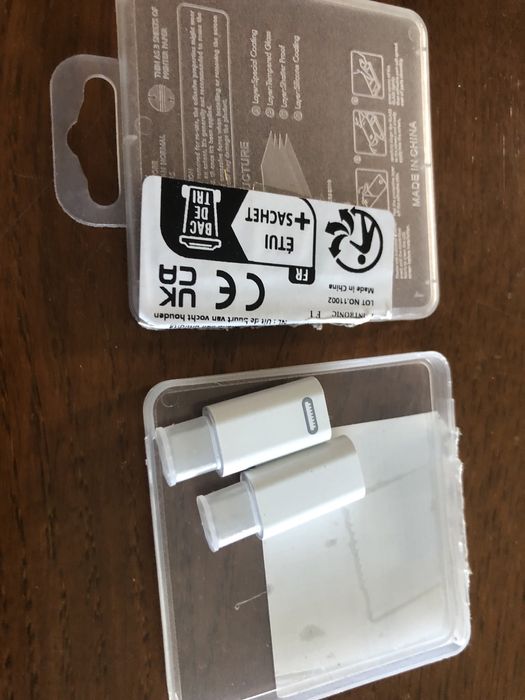 Adaptadores LIGHTNING para USB-C